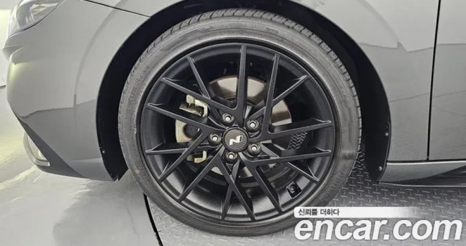Hyundai Avante 