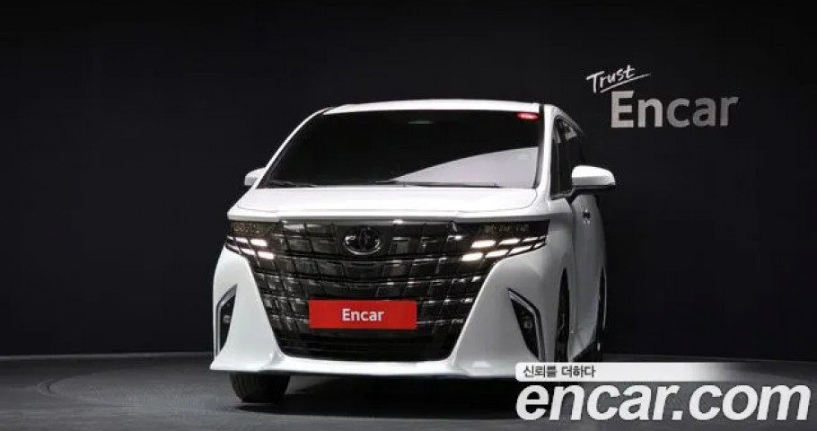 Toyota Alphard 