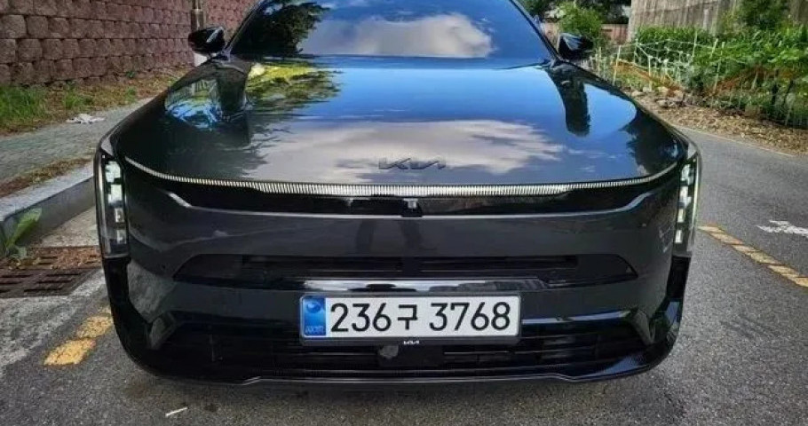 Kia K8 