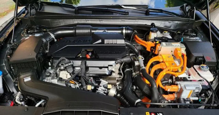 Kia K8 