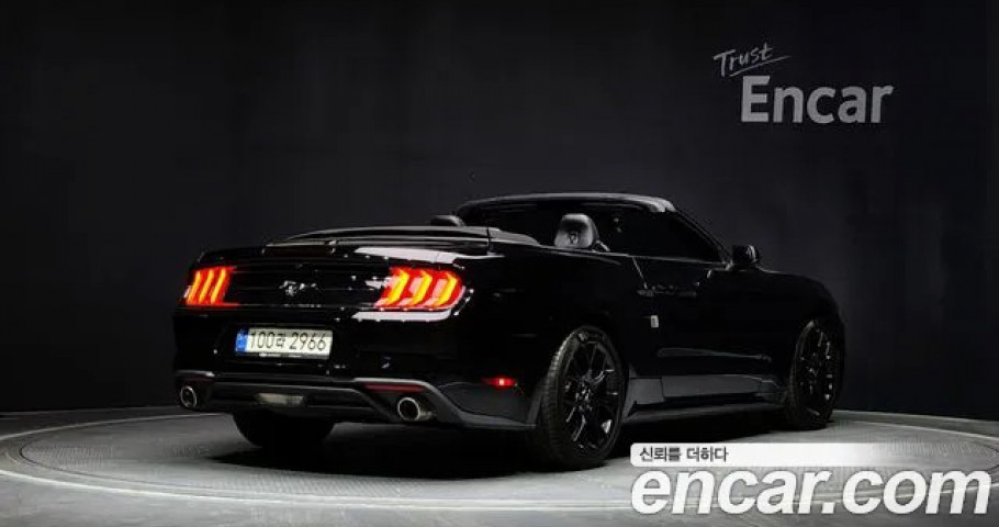Ford Mustang 