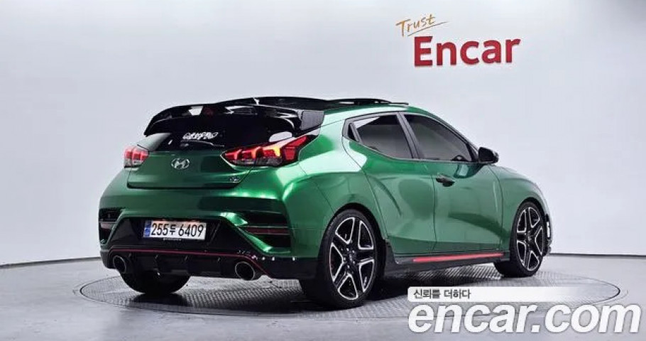 Hyundai Veloster 