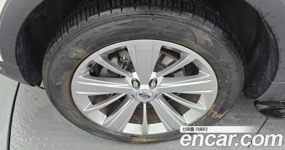 Ford Explorer 