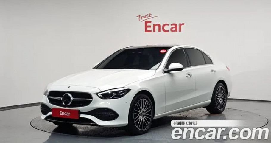 Mercedes-Benz C-Class 