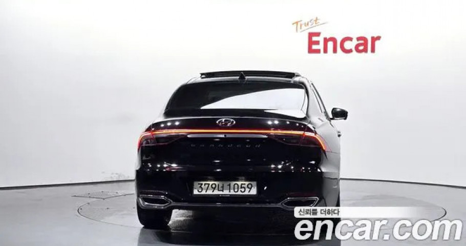 Hyundai Grandeur 