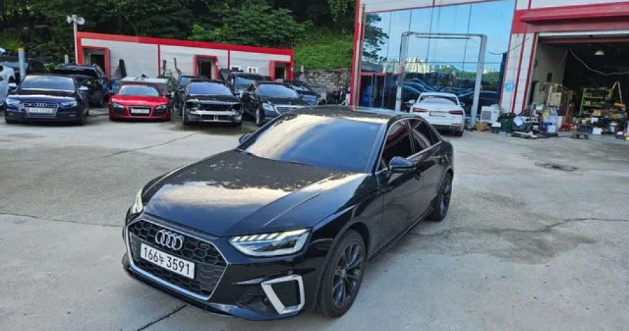 Audi A4 