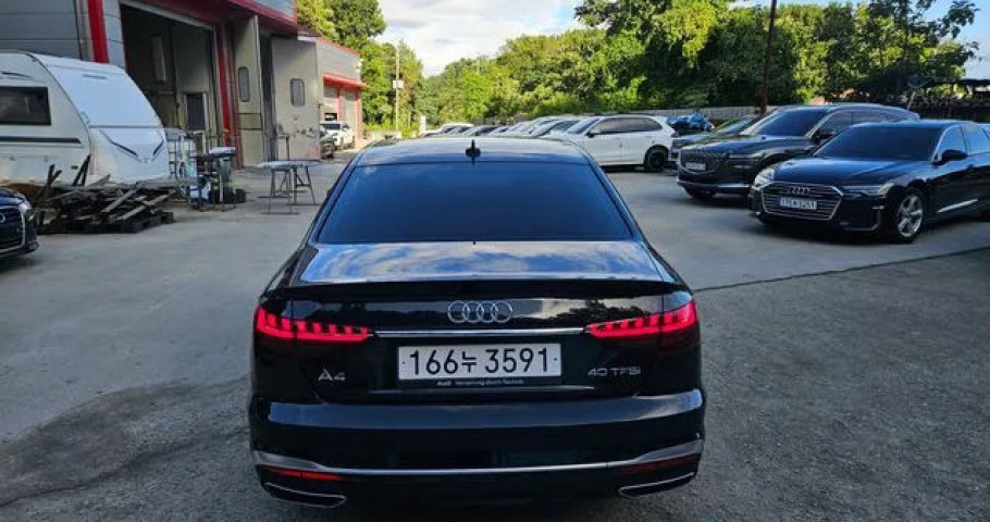Audi A4 