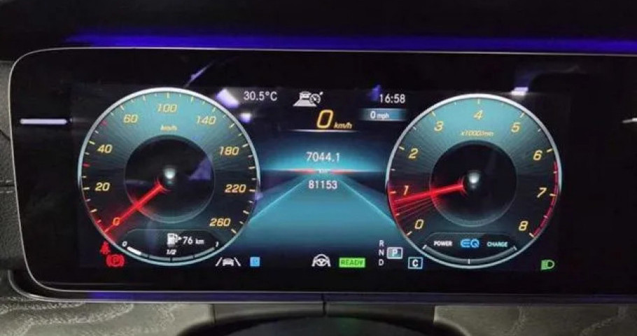 Mercedes-Benz E-Class 