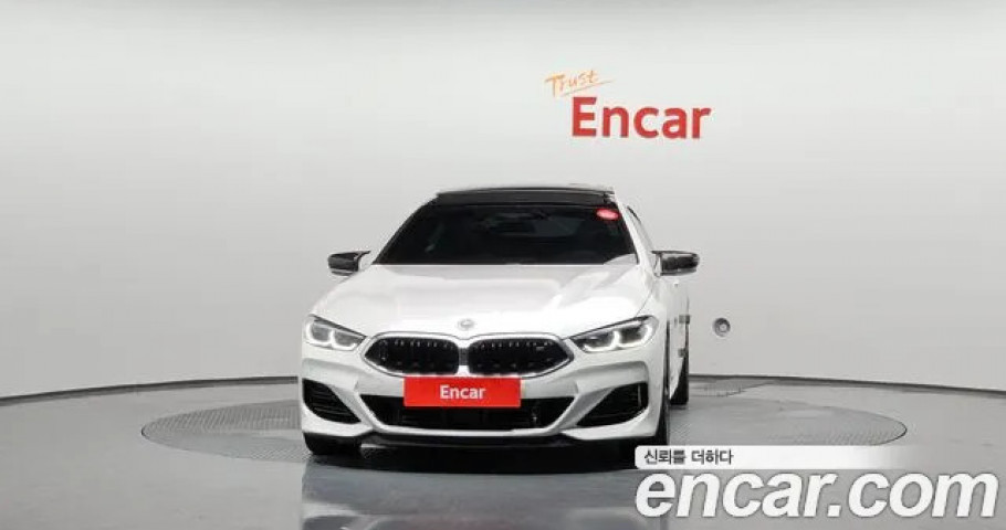 BMW 8-Series 