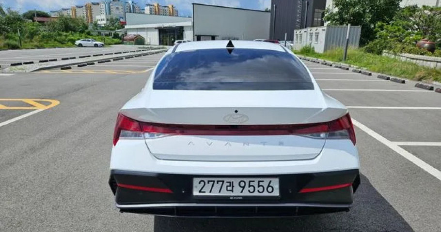 Hyundai Avante (Elantra) 