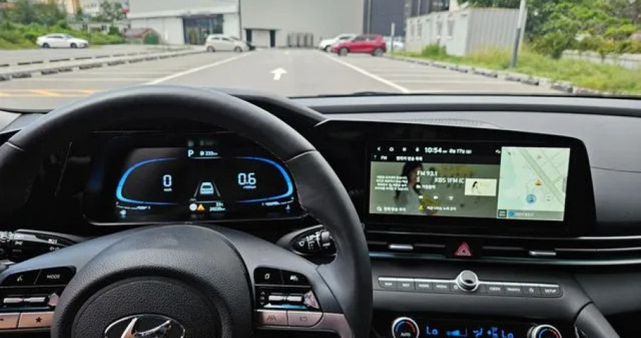 Hyundai Avante (Elantra) 