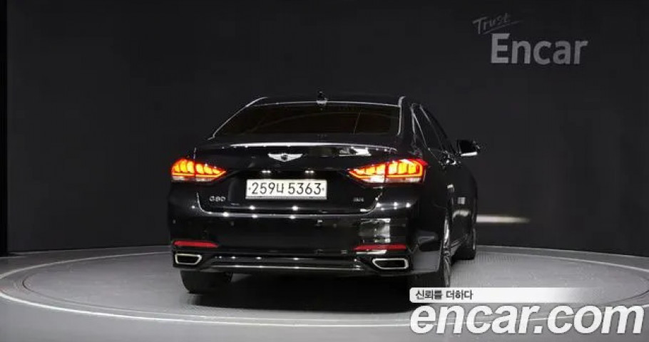 Genesis G80 