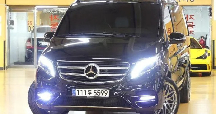 Mercedes-Benz V-Class 