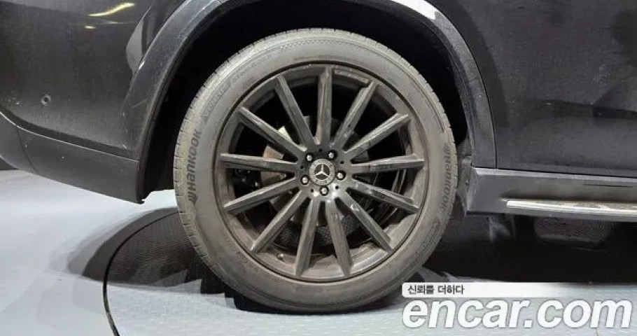 Mercedes-Benz Gls-Class 