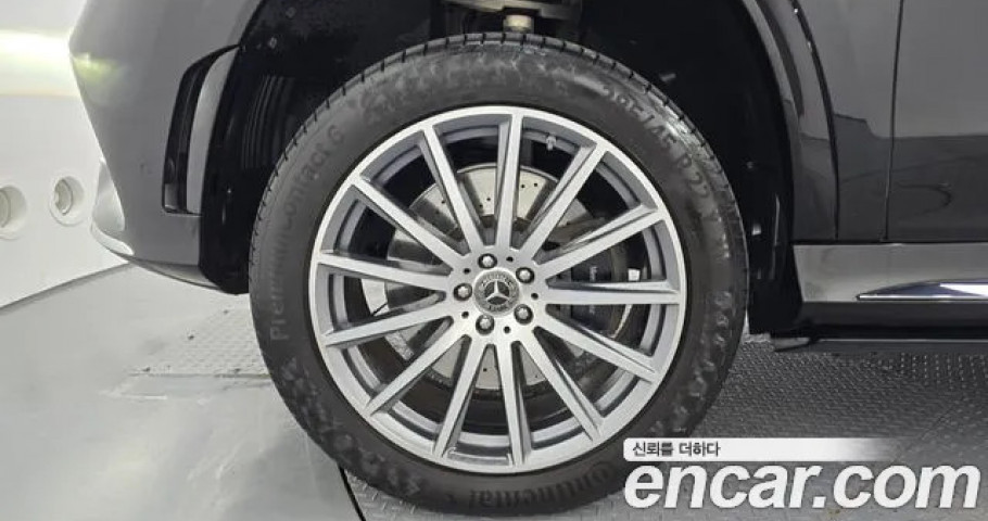 Mercedes-Benz Gls-Class 