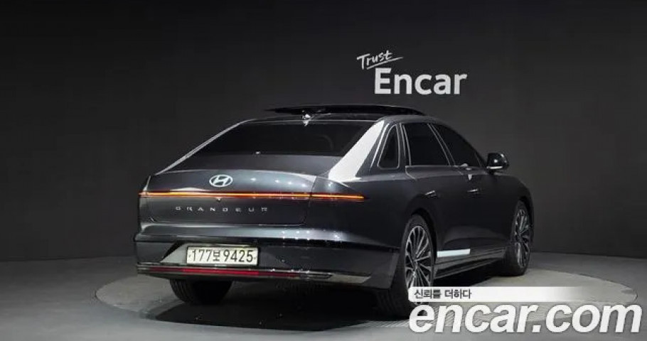 Hyundai Grandeur 