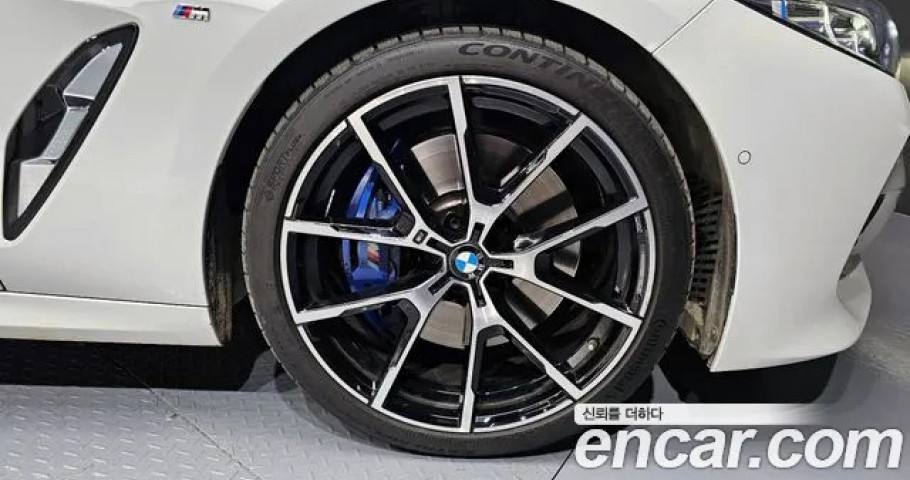 Bmw 8-Series 