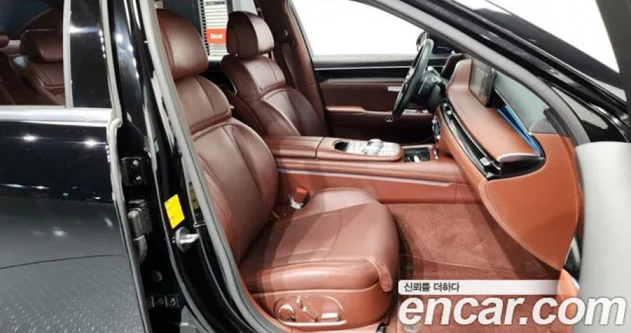 Genesis G90 