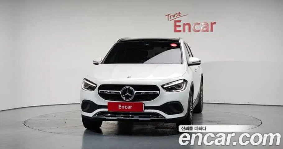 Mercedes-Benz Gla-Class 