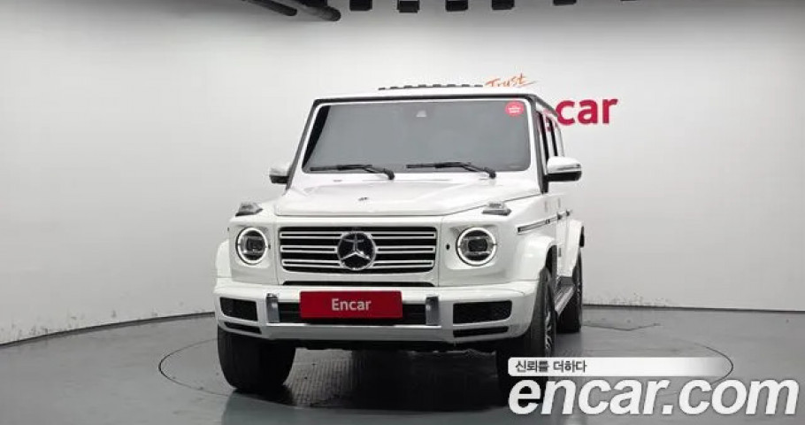 Mercedes-Benz G-Class 