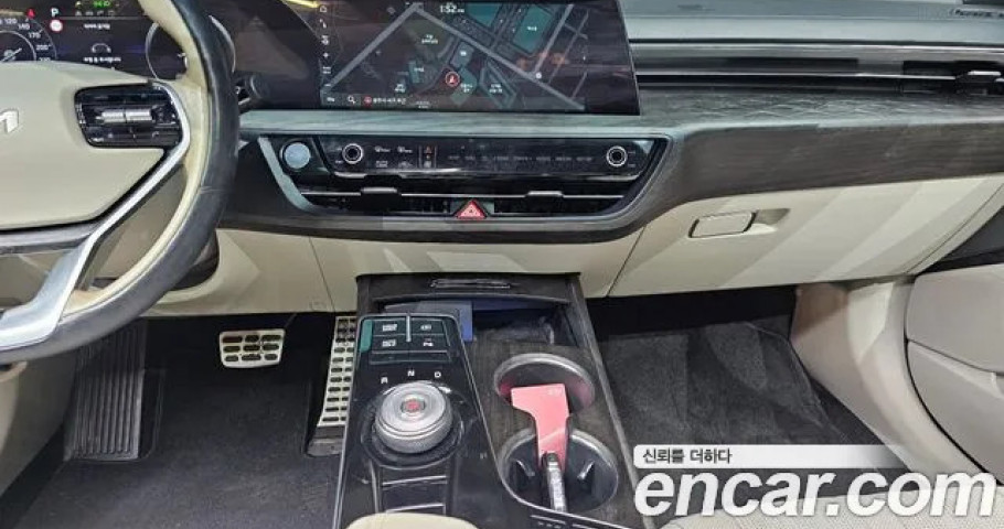 Kia K8 