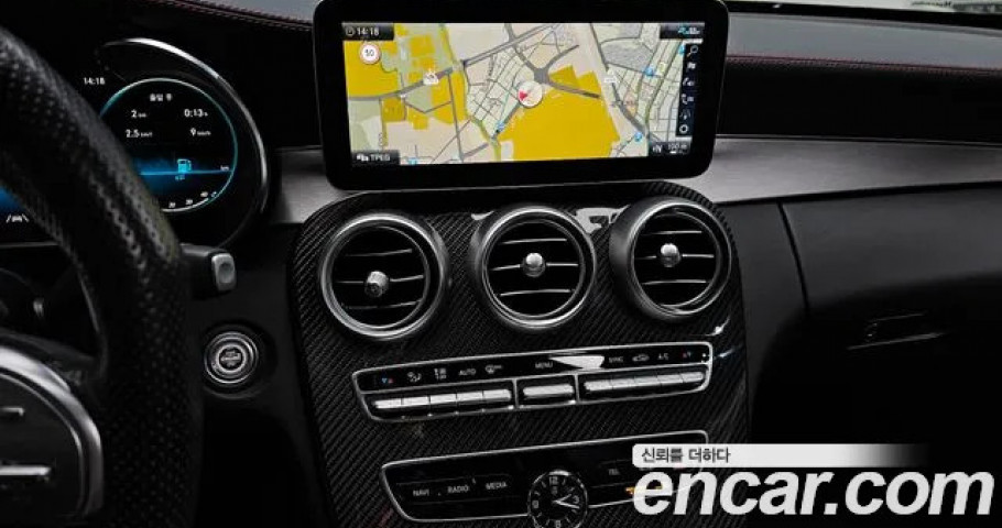 Mercedes-Benz C-Class 