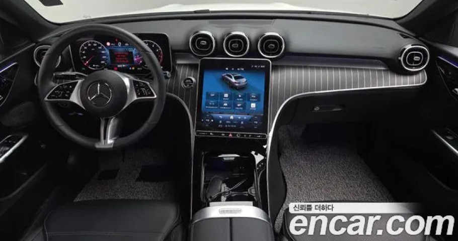 Mercedes-Benz C-Class 