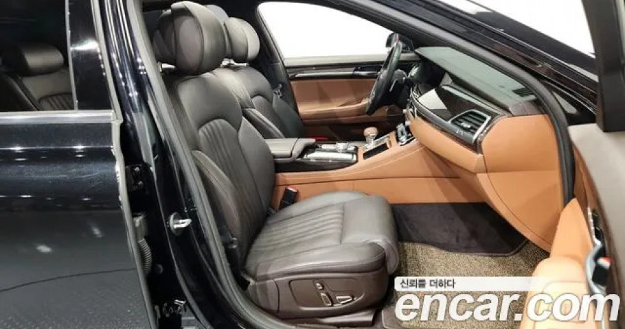 Genesis G90 