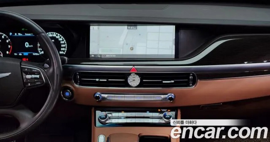 Genesis G90 