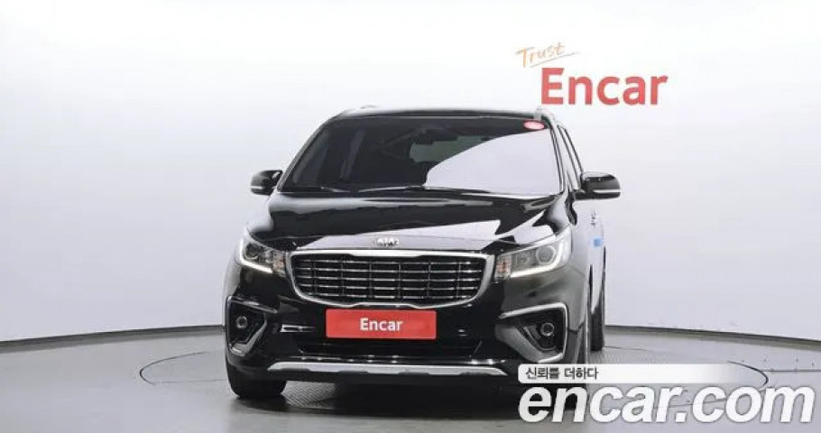 Kia Carnival 
