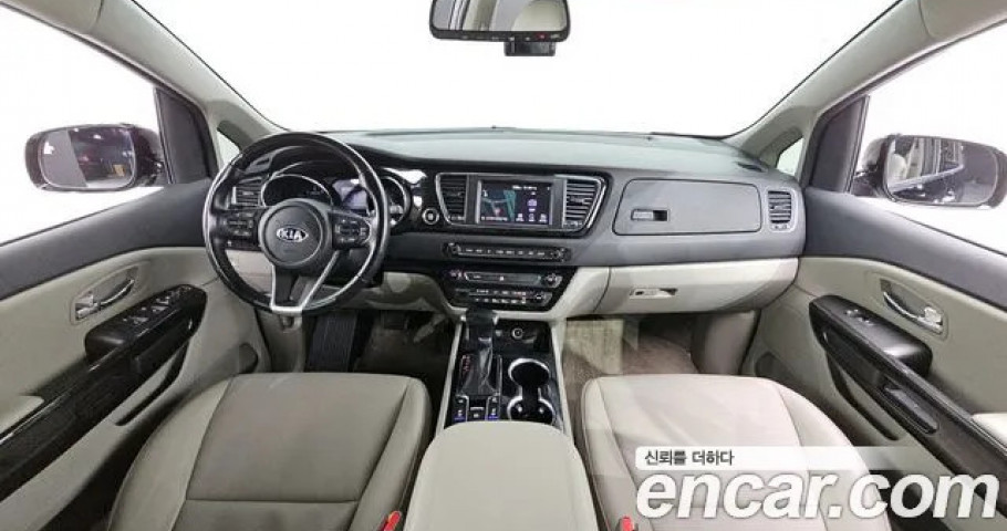 Kia Carnival 