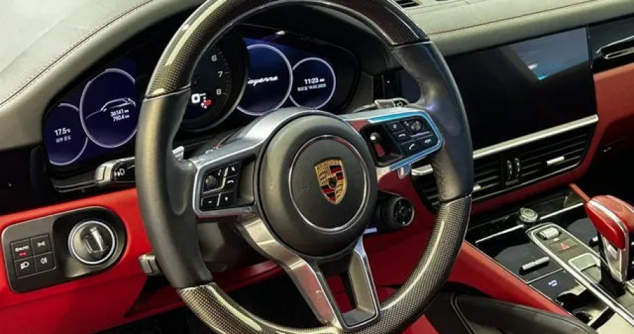 Porsche Cayenne 