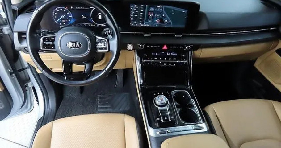 Kia Carnival 