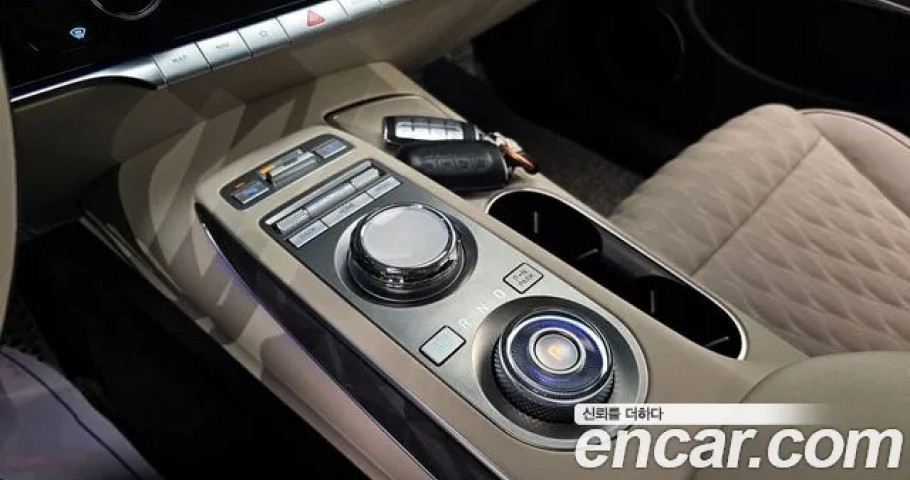 Genesis Gv70 