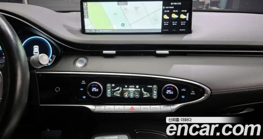Genesis Gv70 