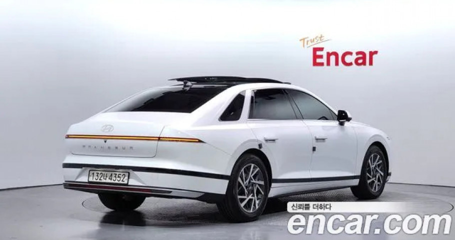 Hyundai Grandeur 
