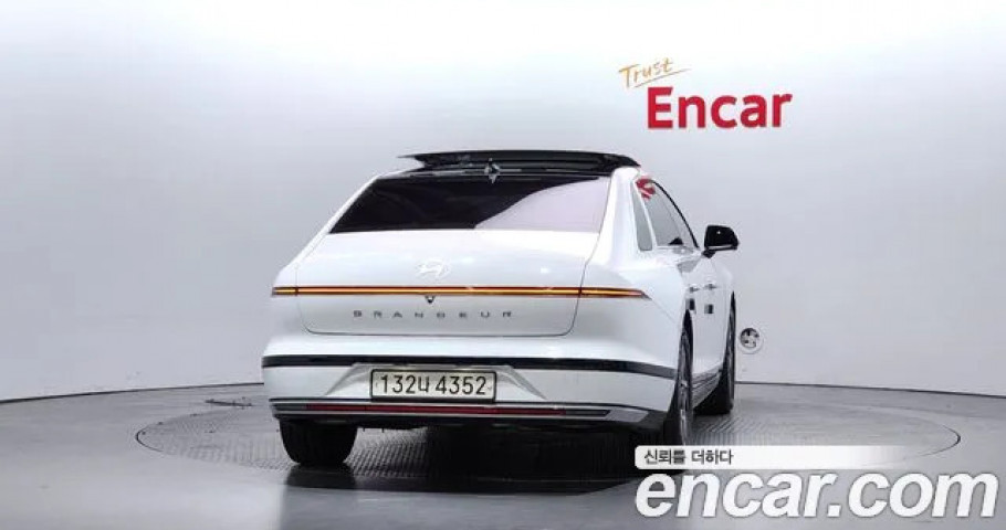 Hyundai Grandeur 