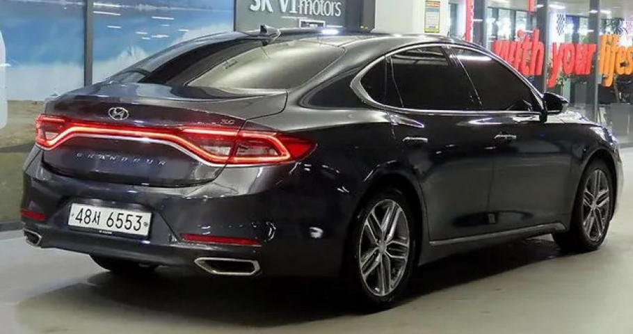 Hyundai Grandeur 