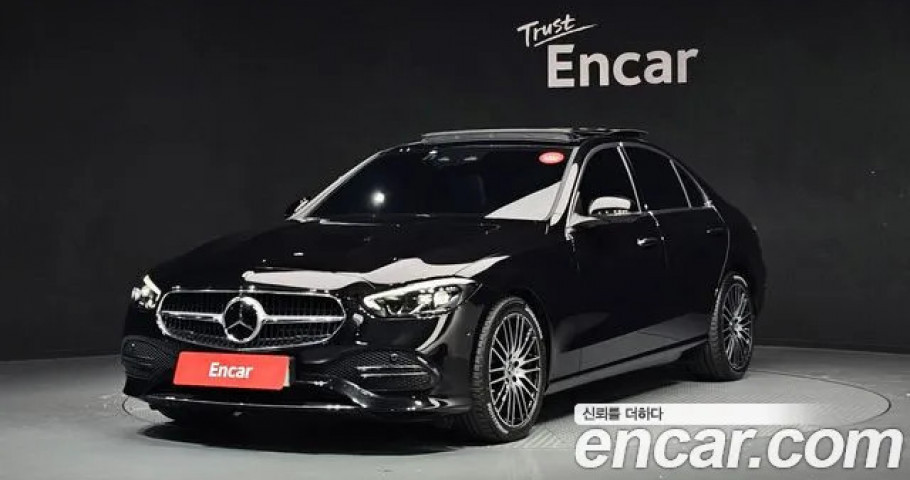Mercedes-Benz C-Class 