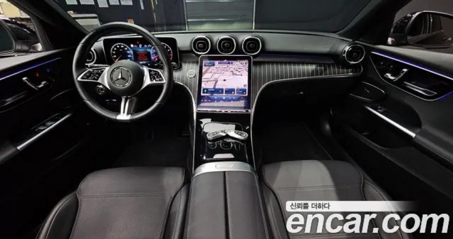 Mercedes-Benz C-Class 