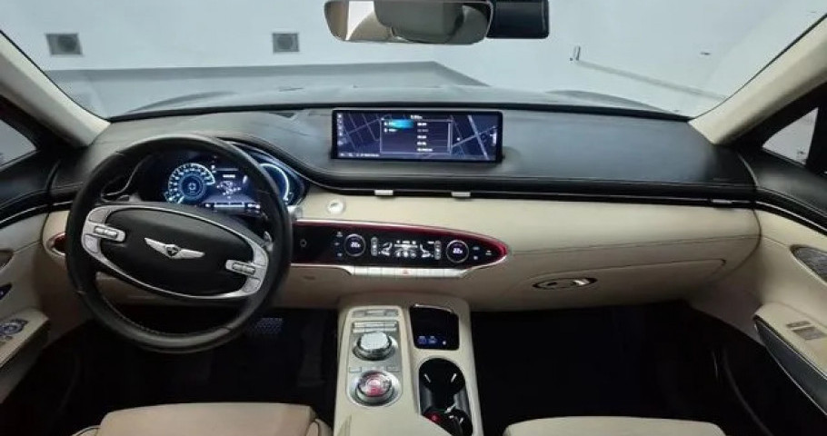 Genesis Gv70 