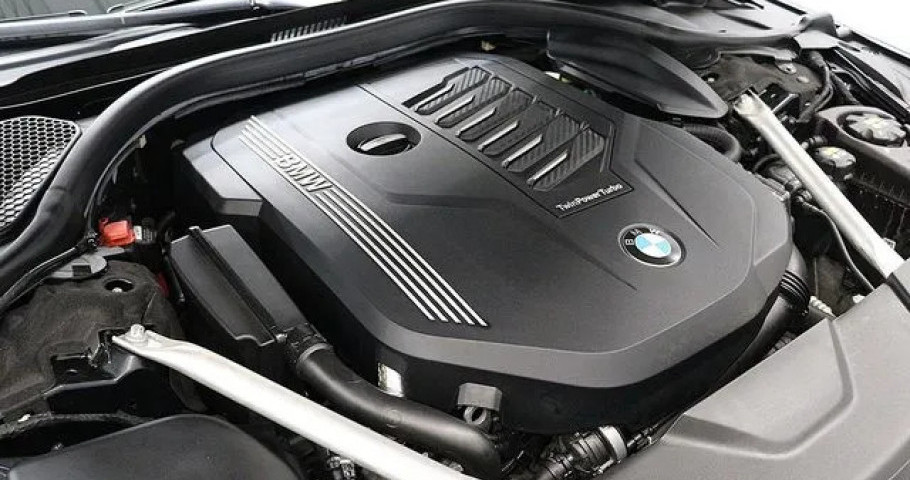 Bmw 7-Series 