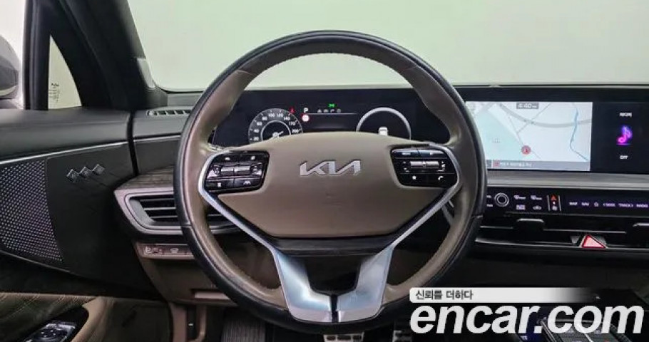 Kia K8 