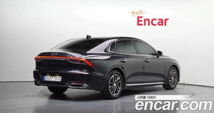 Hyundai Grandeur 