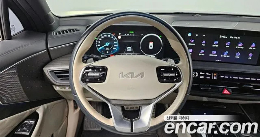 Kia K8 