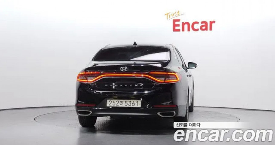Hyundai Grandeur 