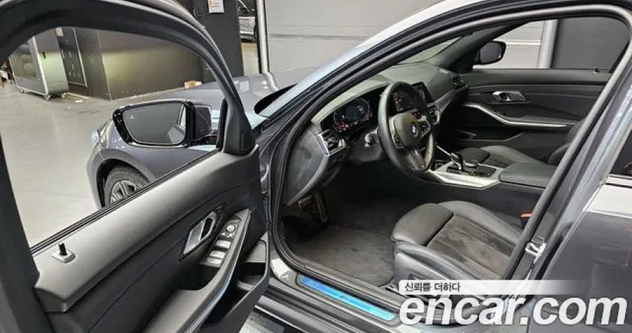 Bmw 3-Series 