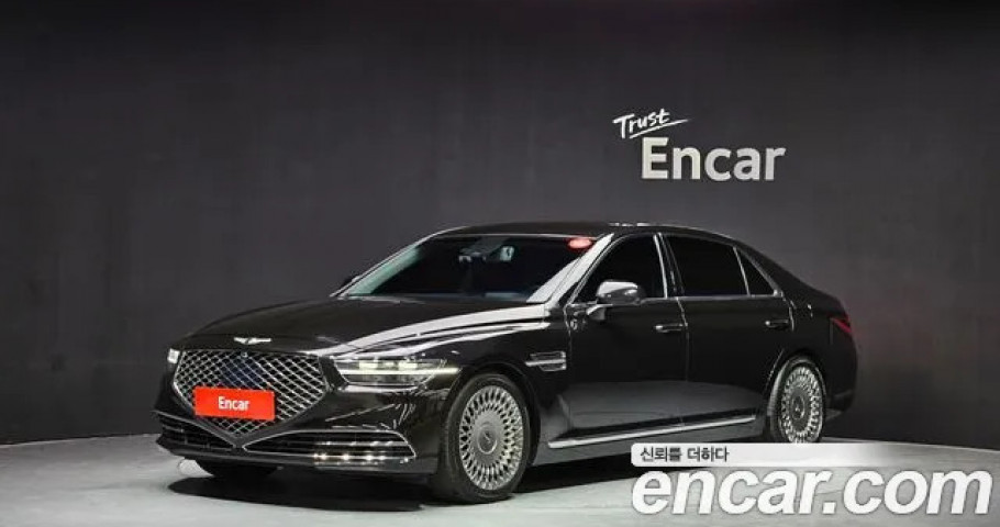 Genesis G90 