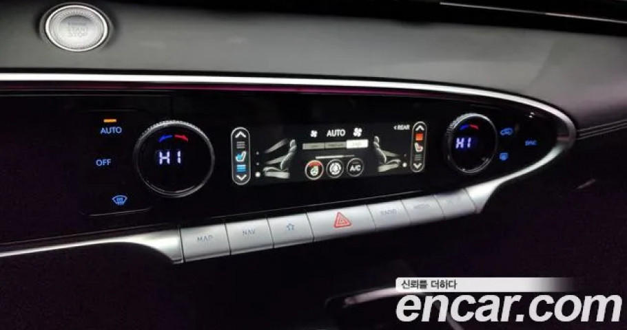Genesis Gv70 