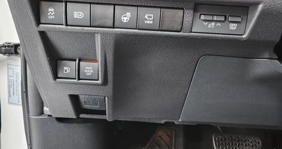 Toyota Sienna 